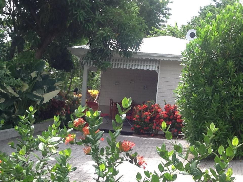 Bungalow Le Manikou Le Robert Extérieur photo